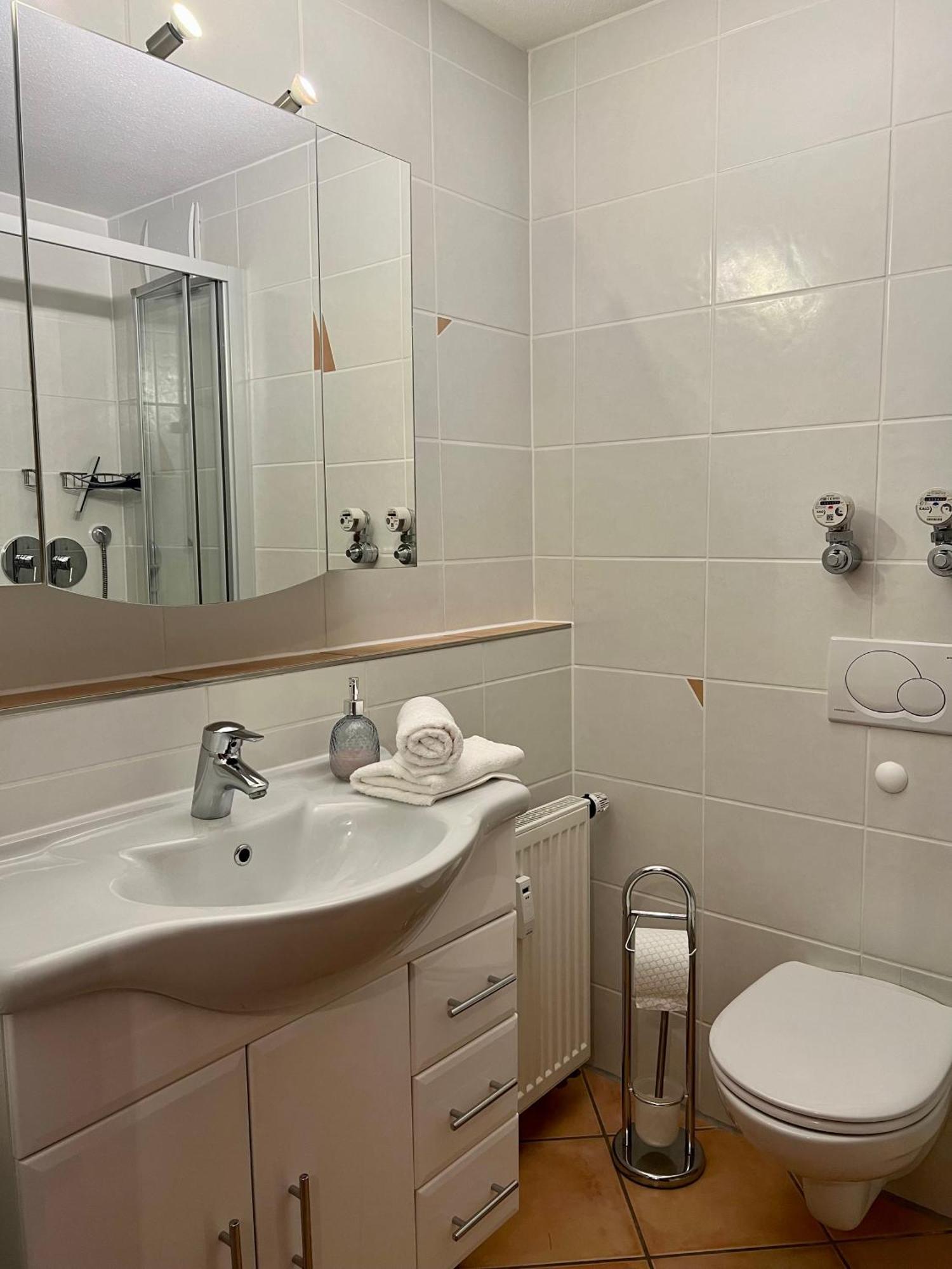 Apartment Wolkenfrei Mit Pool Und Sauna *